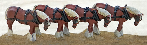 4 PERCHERONS PEINTS, échelle O, France