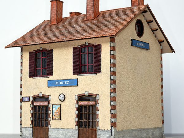 Kit GARE CP 2 COMPLÈTE avec CLOISONS et REVÊTEMENTS, échelle Om, France