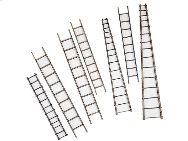 ÉCHELLES en BOIS de 5 TYPES DIFFÉRENT, échelle O, France