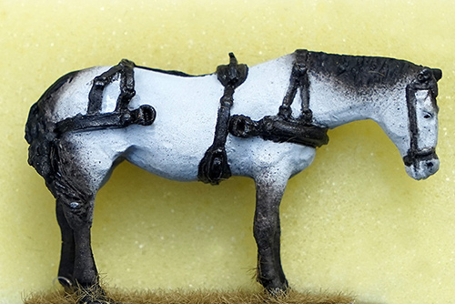 CHARRIOT US avec CHEVAL MONTÉ PEINT, échelle O